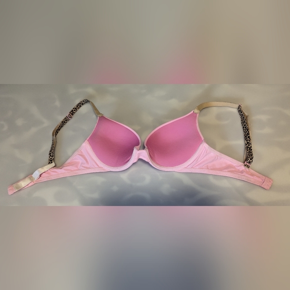Set of 2 PINK Victoria’s Secret Wear Everywhere Maroon & Pink Push Up Bras. 32B - Picture 12 of 14